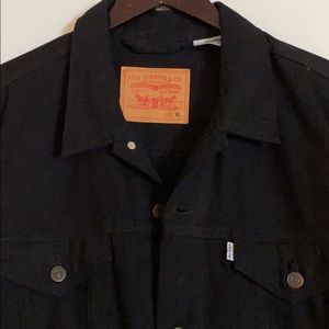 Original Levi’s black denim jacket